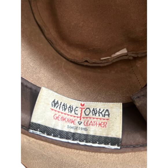 Minnetonka Genuine Leather Western Hat w/ Concho & Dreamcatcher Band main image 5